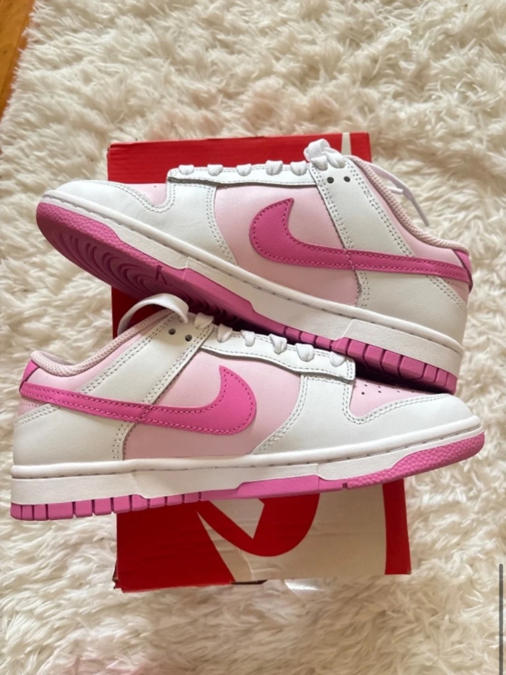 Women’s Pink Nike Dunk size 7